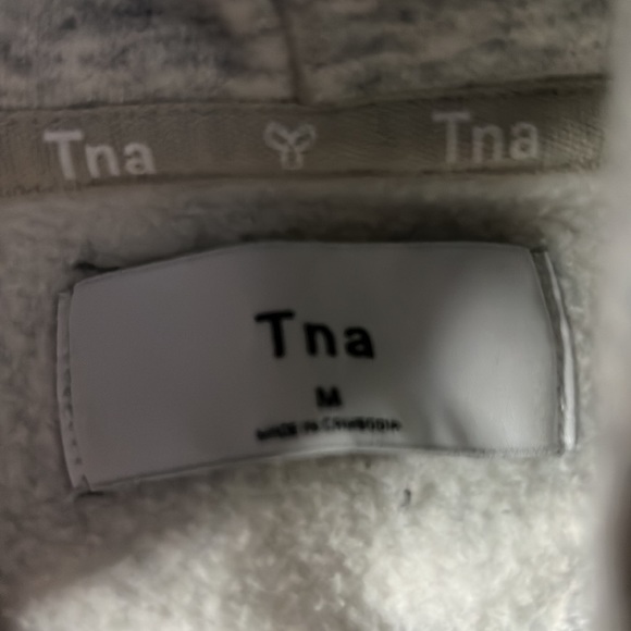 Cropped hoodies from aritzia - Picture 4 of 4